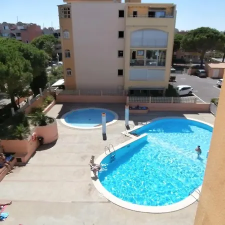 Sur Le Port De Apartment *